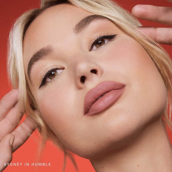 Rare Beauty by Selena Gomez Kind Words Matte Lipstick in Humble 3.5g - Picture 7 of 7